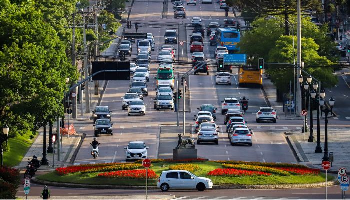Foto: Geraldo Bubniak/AEN IPVA 2025: última parcela de veículos de placas finais 3 e 4 vence nesta quarta